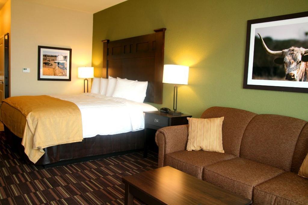 Comfort Inn & Suites Beeville Bilik gambar